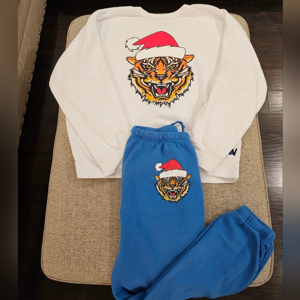 Aviator Nation Santa Tiger Set